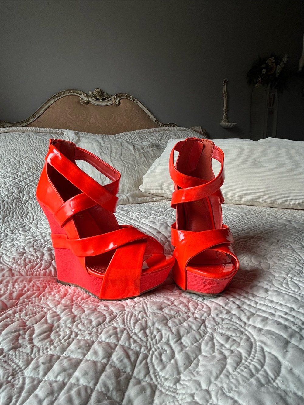 Shoe Dazzle Electric Orange Patent Platform Wedge Sandals